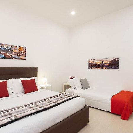 Iflat Lovely And Bright 2 Bed Flat Near Termini Rome Bagian luar foto